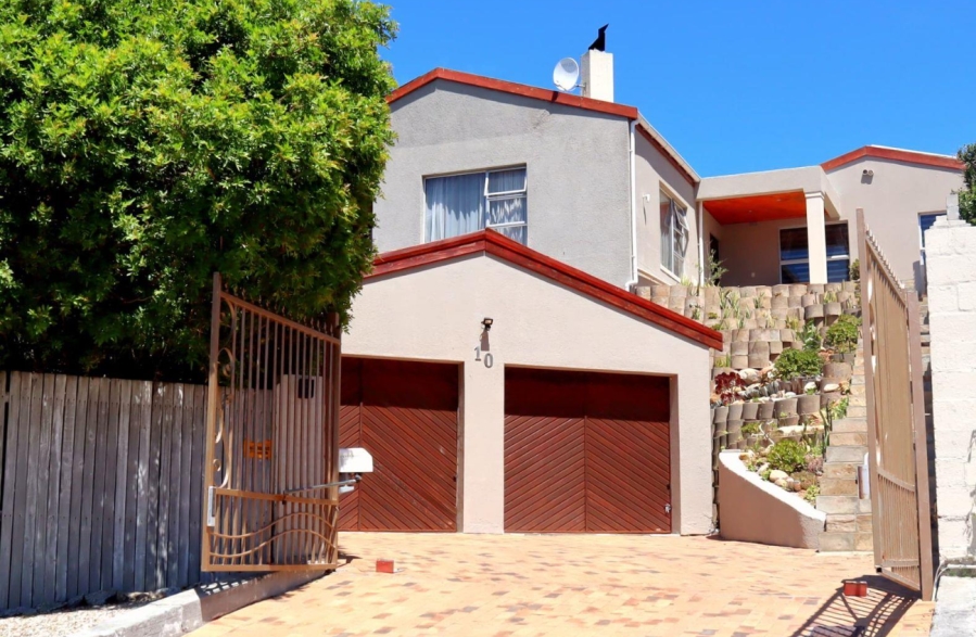 5 Bedroom Property for Sale in Hout Bay Western Cape